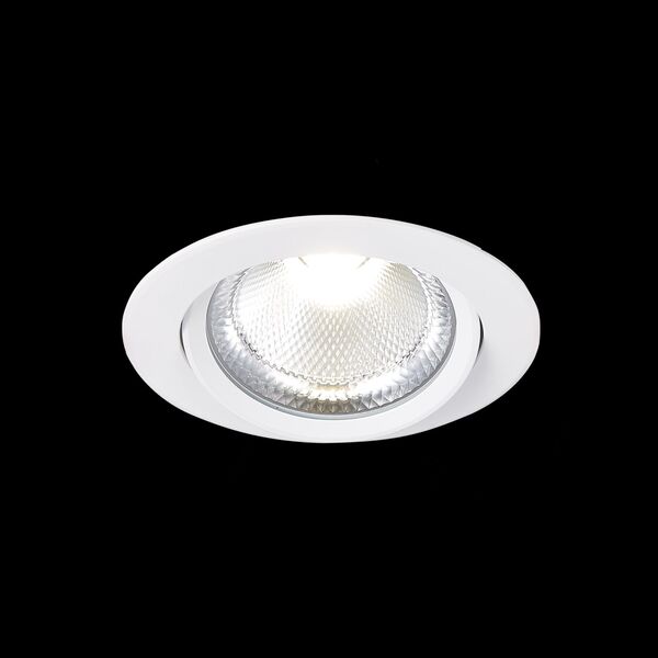 ST211.548.24.24 Св-к встр. Белый LED 1*24W 4000K 1 800Lm Ra80 24° IP20 D138xH88 220-240V