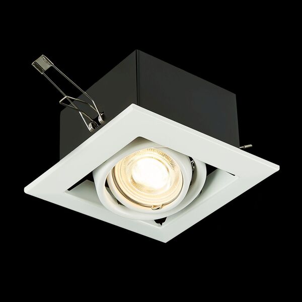 ST250.558.01 Св-к встр. Черный GU10 1*50W  IP20 L126xW126xH70 220V Без ламп