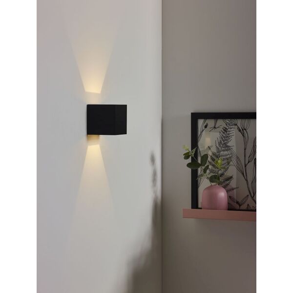 XIA Wall Light IP54 LED 2W 8/8/8cm Black