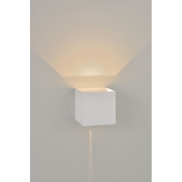 XIA Wall Light IP54 LED 2W 8/8/8cm White