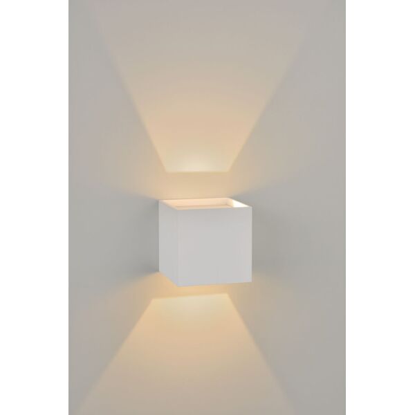 XIA Wall Light IP54 LED 2W 8/8/8cm White