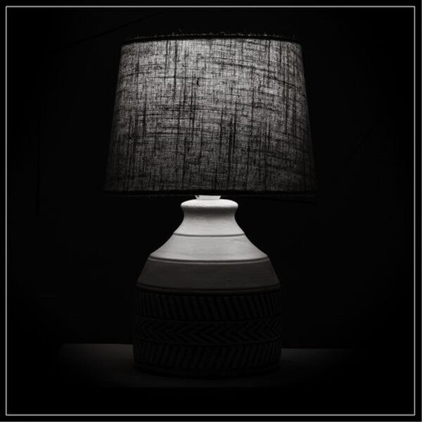 ((СВЕТИЛЬНИК НАСТОЛЬНЫЙ TIAKI E14 * 1 40Вт IP 20  ARTE LAMP