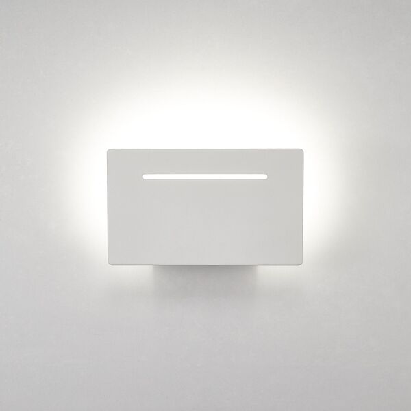 Mantra Toja [LED WALL LAMP RECTANGULAR 8W 3000K WHITE ALUMINIUM]