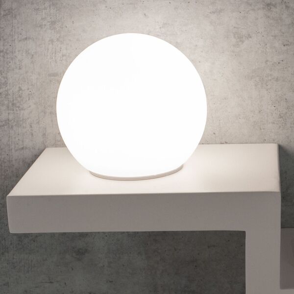 Mantra Zanzibar [LED WALL LAMP WHITE 5W - CELL PHONE INDUCTION CHARGER]