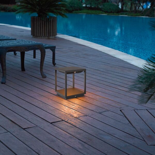 OVER-WALL GRAPHITE LED SOLAR/SENSOR 3000K GRAPHITE